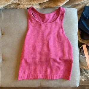 Lululemon top